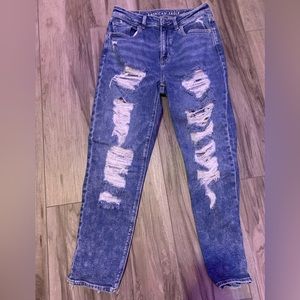 American eagle jeans mom jeans size 2